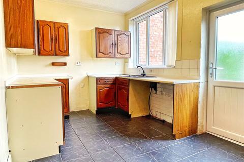 49 Chestnut Street, Chadderton, Oldham, OL9 8HH