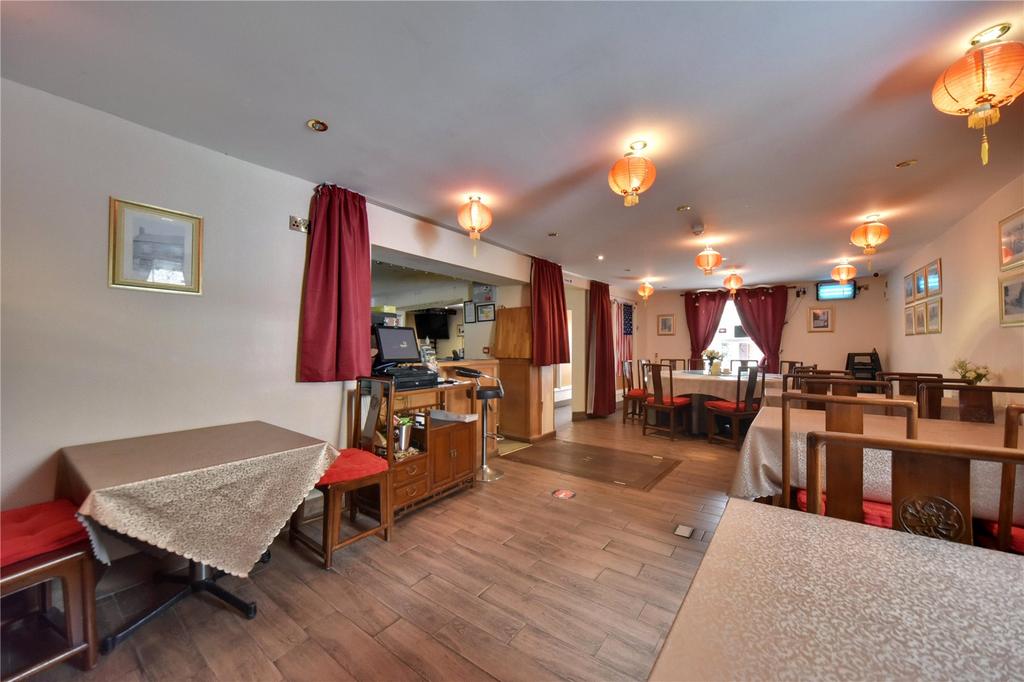 mill-road-lakenheath-brandon-suffolk-ip27-restaurant-3-290-pcm