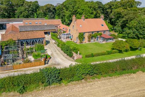 Dale Farm Bartindale Road, Hunmanby, Filey, YO14 0JD