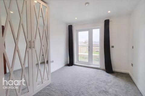 2 bedroom apartment to rent, Newgate, Croydon