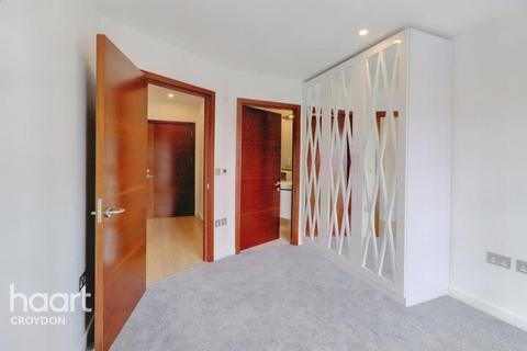 2 bedroom apartment to rent, Newgate, CROYDON