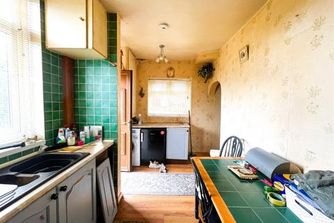 71 Studfield Road, Sheffield, S6 4SU