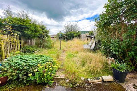 71 Studfield Road, Sheffield, S6 4SU