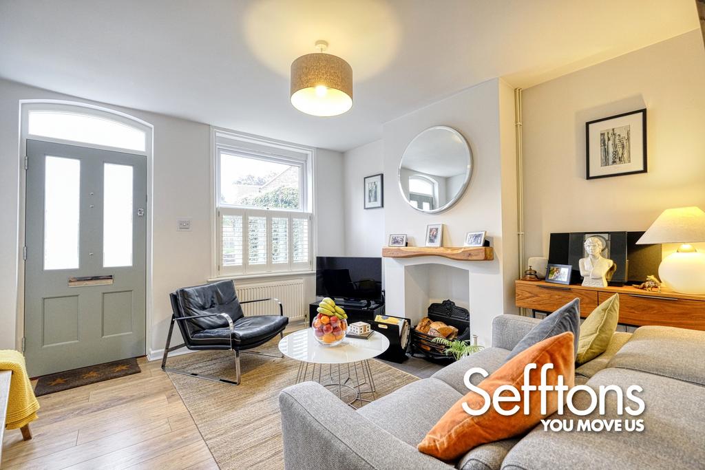 St. Leonards Road, Norwich, NR1 2 bed end of terrace house for sale £