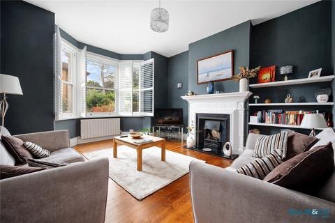 62 Woodside Park Road, London, N12 8RS