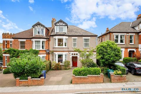 62 Woodside Park Road, London, N12 8RS