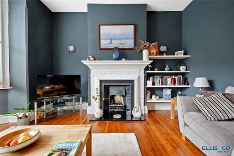 62 Woodside Park Road, London, N12 8RS