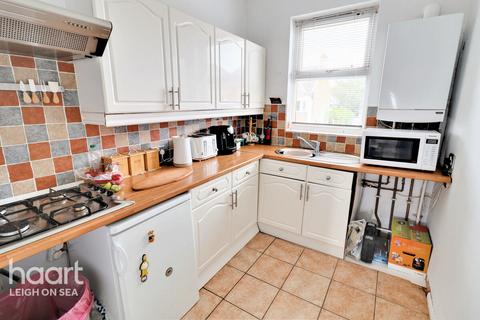 1 bedroom flat for sale, Elm Road, Leigh-On-Sea