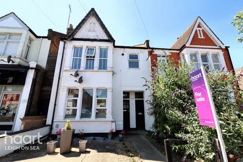 1 bedroom flat for sale, Elm Road, Leigh-On-Sea