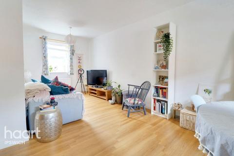 23 Bramley Hill, Ipswich, IP4 2AE