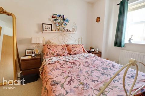 23 Bramley Hill, Ipswich, IP4 2AE