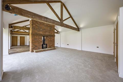 4 bedroom detached house for sale, Fish Pond Farm , Eakring NG22