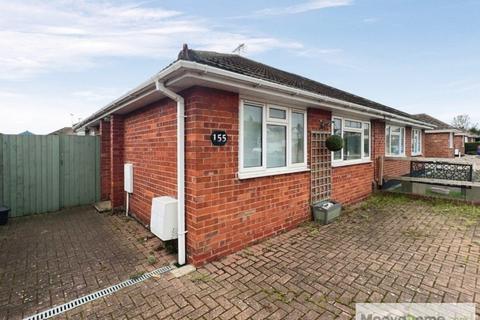 2 bedroom semi-detached bungalow for sale, Oxford Road, Swindon, SN3 4DJ