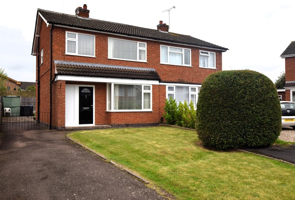 Ramsey Close, Hinckley 3 bed semidetached house for sale £250,000