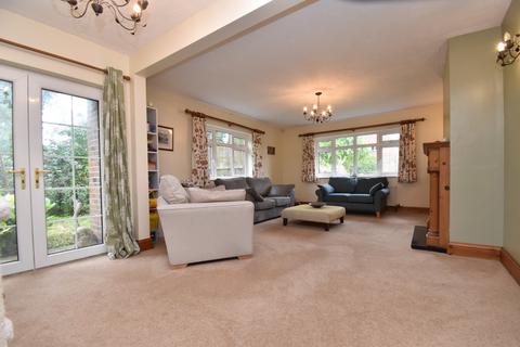 5 bedroom detached house for sale - East Cowton, Northallerton
