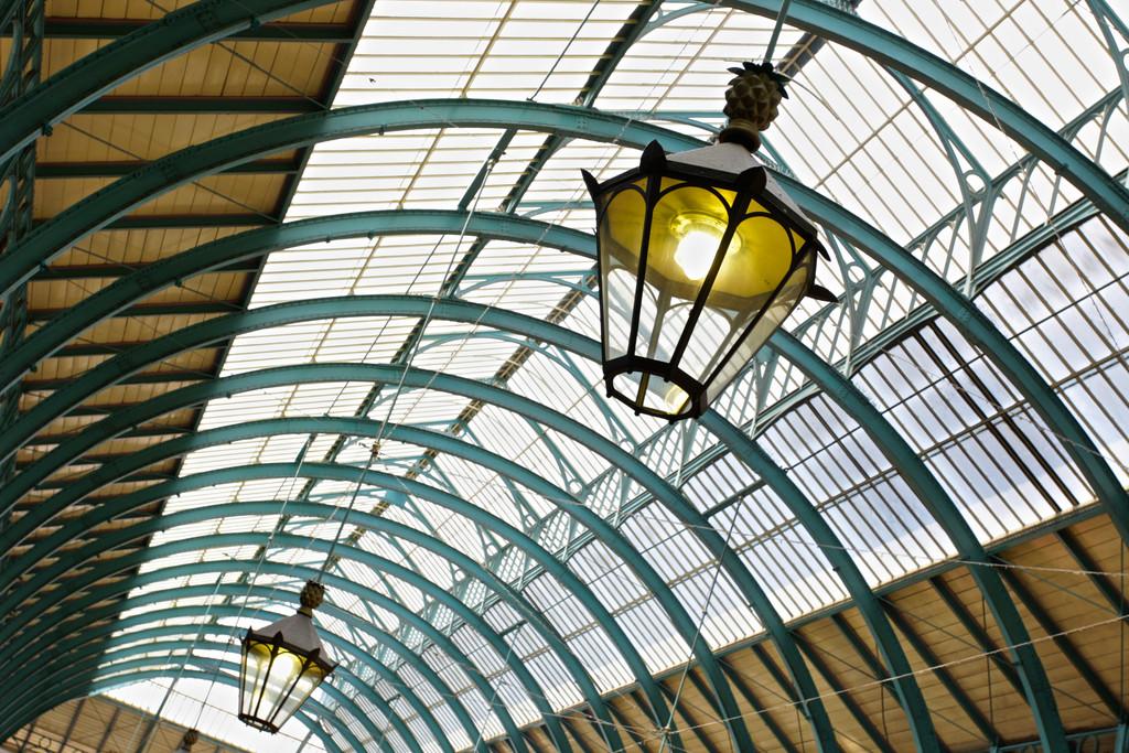 Covent Garden Tavistock Bow