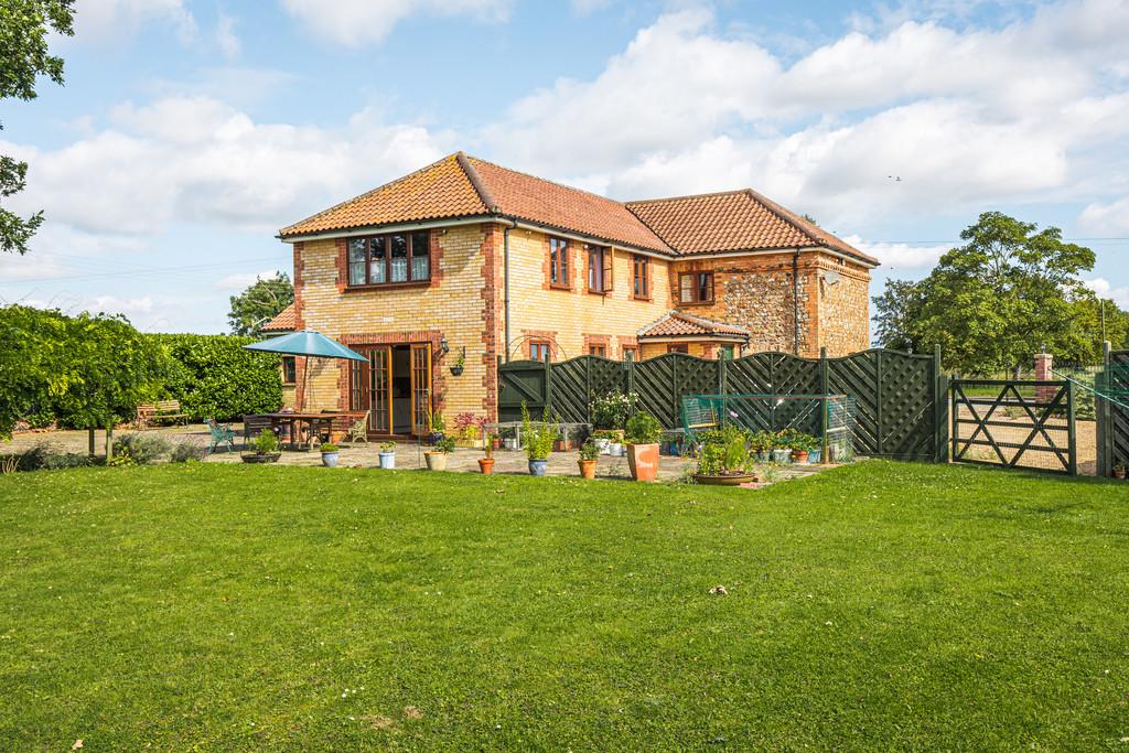 West Dereham 4 bed detached house for sale £500,000