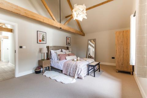 3 bedroom barn conversion for sale, Hindolveston