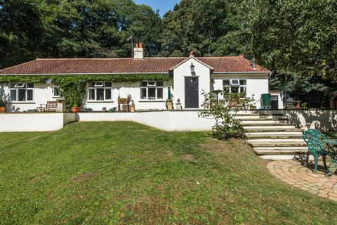 3 bedroom detached bungalow for sale, Cromer