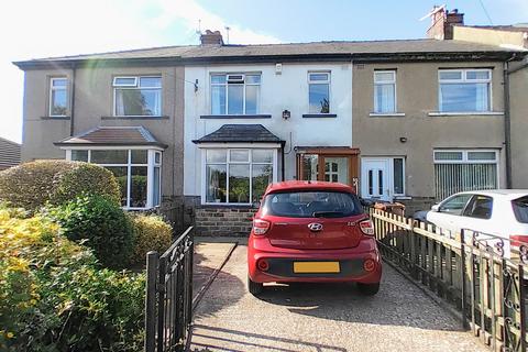 3 bedroom terraced house for sale, Old Road, Thornton