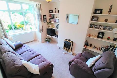 3 bedroom terraced house for sale, Old Road, Thornton