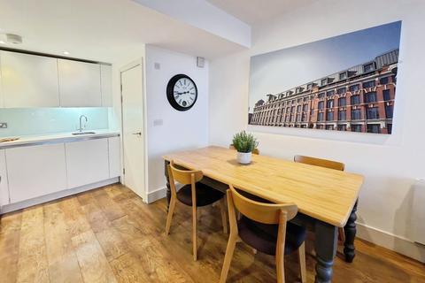 2 bedroom flat to rent, Crispin Lofts, New York Road, Leeds, West Yorkshire, LS2