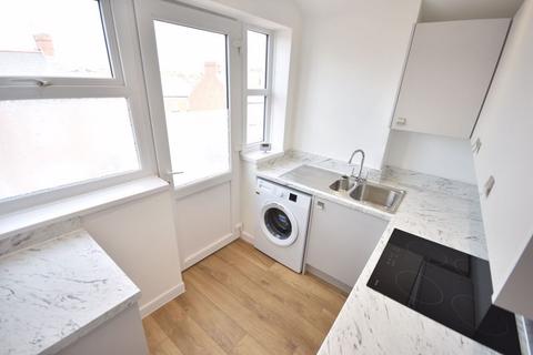 1 bedroom apartment to rent, East Wonford Hill, Exeter