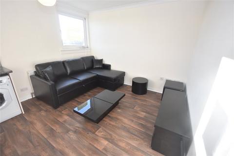 2 bedroom flat to rent, Northfield Place, Rosemount, Aberdeen, AB25