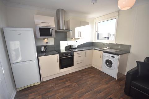 2 bedroom flat to rent, Northfield Place, Rosemount, Aberdeen, AB25