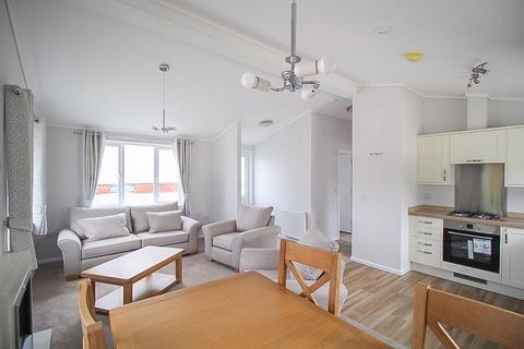 2 bedroom park home for sale, Pool View Caravan Park, Telford