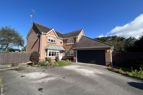 4 bedroom detached house for sale, Cwrt Llewelyn , Conwy