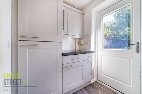 52 Bancroft Chase, Hornchurch, RM12 4DR