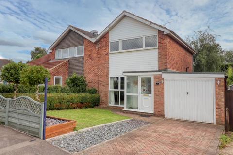 3 bedroom semi-detached house for sale, Willow Close, Gainsborough