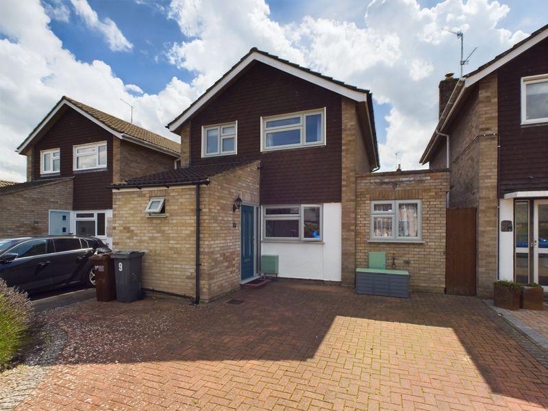Elmlea Road, Kings Stanley 4 bed detached house for sale £365,000