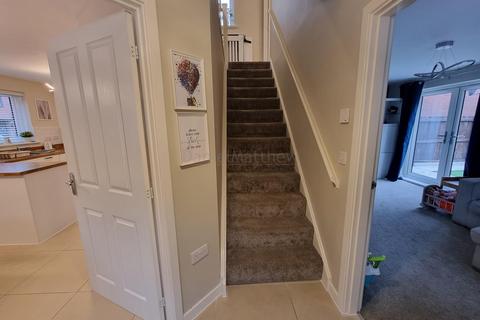 3 bedroom detached house for sale - Ffordd Y Dociau, Barry. CF62 5BN