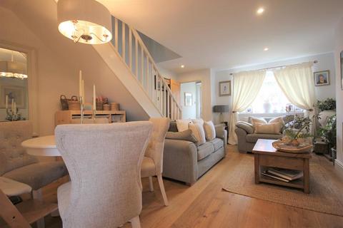 2 bedroom end of terrace house for sale, Seymour Court, Marlborough Gardens, Malvern, Worcestershire, WR14 1EW