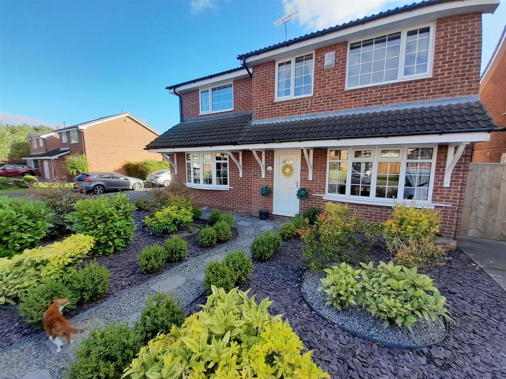 Linacre Way, Darlington 5 bed detached house £275,000