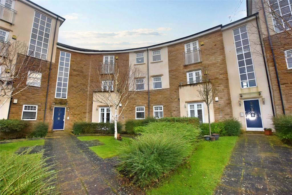 Burnstall Crescent, Menston, Ilkley, West Yorkshire 2 bed apartment for