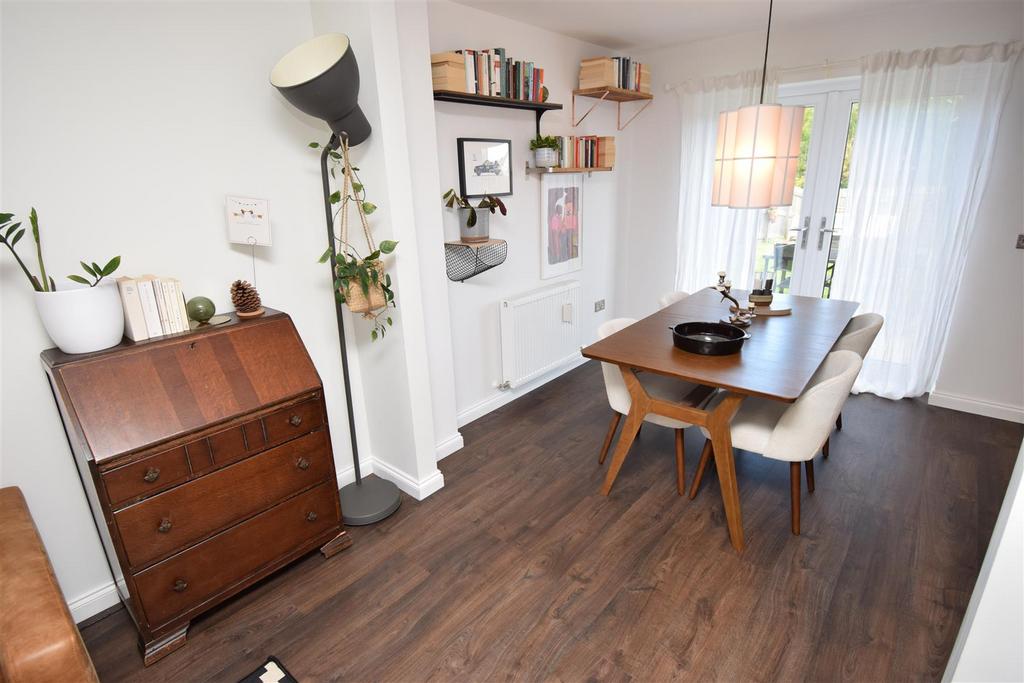 Dining area.jpg