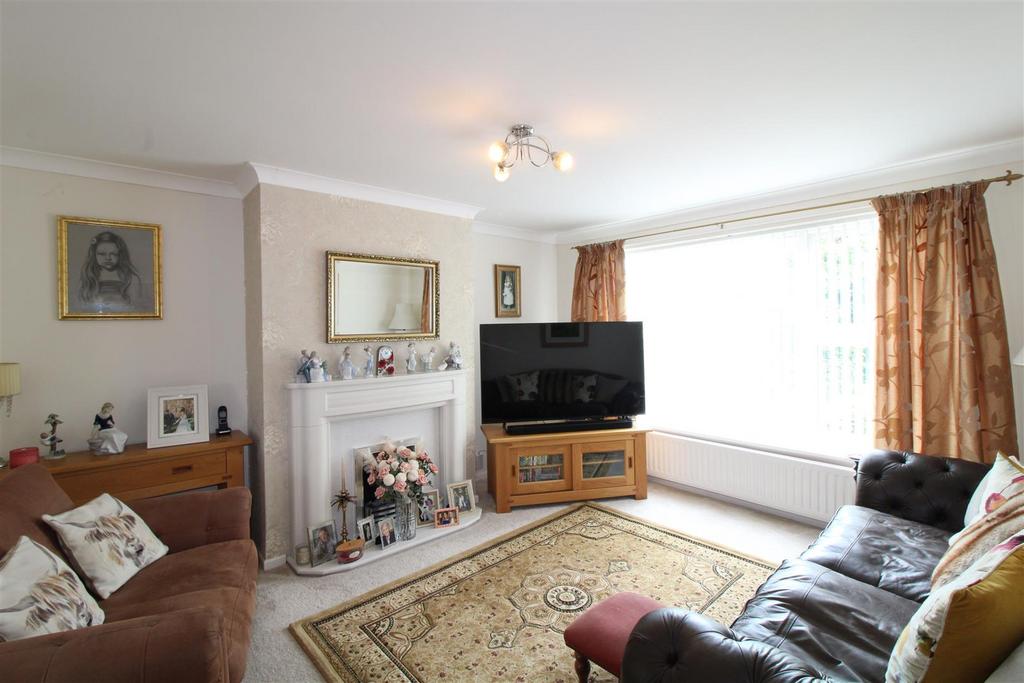 Ashdale Crescent, Chapel House, Newcastle Upon Tyne 5 bed semidetached
