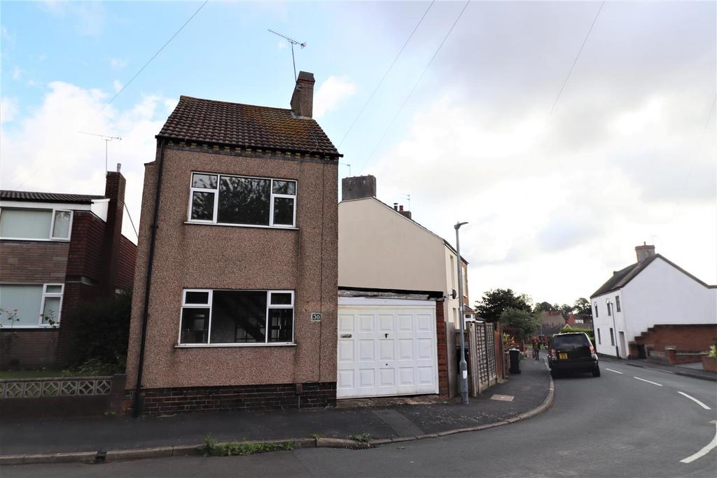 Hall End Road, Attleborough, Nuneaton 3 bed detached house £800 pcm
