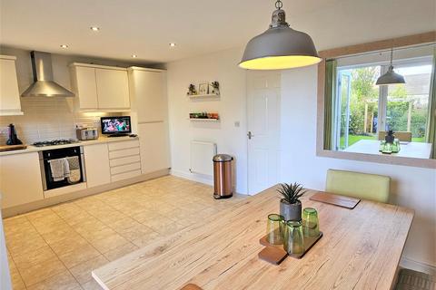 4 bedroom semi-detached house for sale, Du Maurier Drive, Fowey