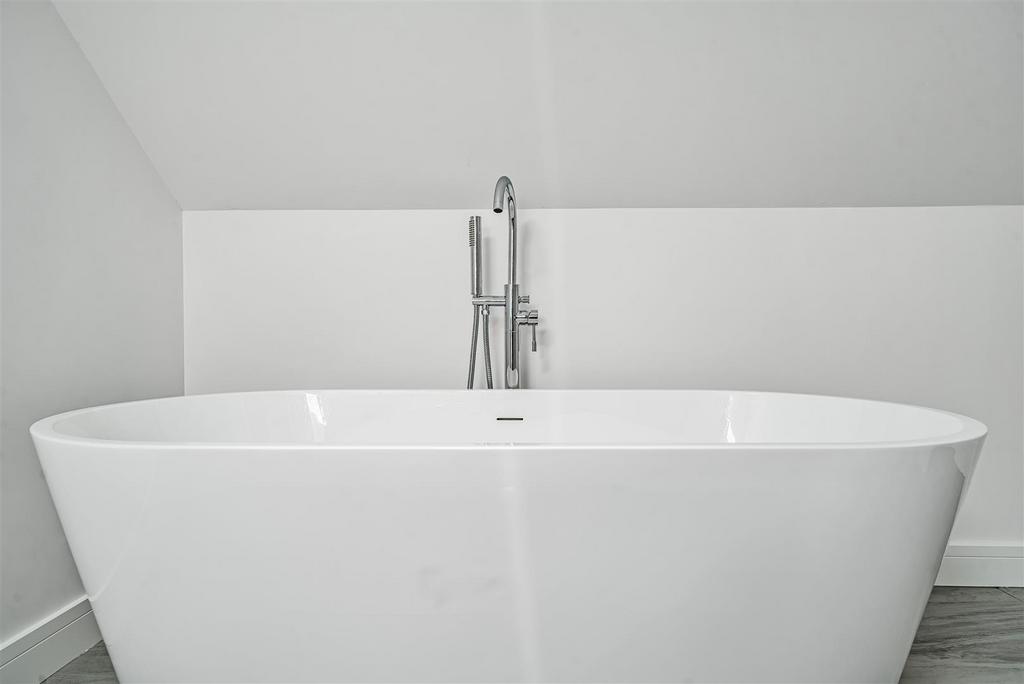 Bath.jpg