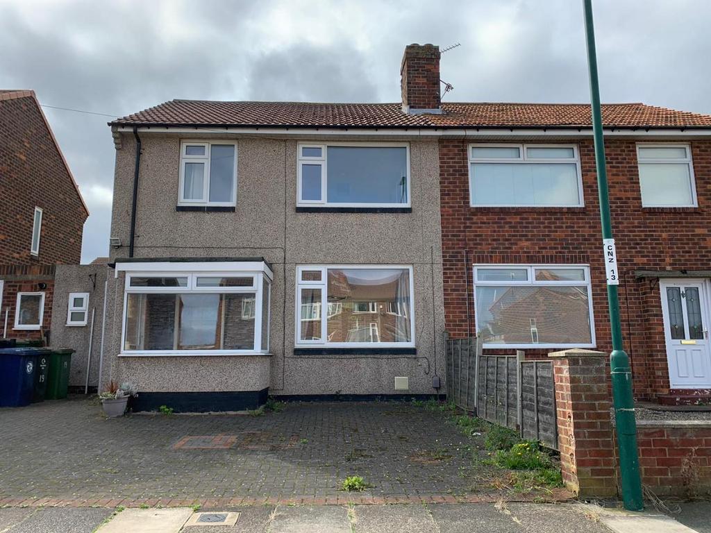 Meadow Road, MarskeByTheSea, Redcar 3 bed semidetached house for
