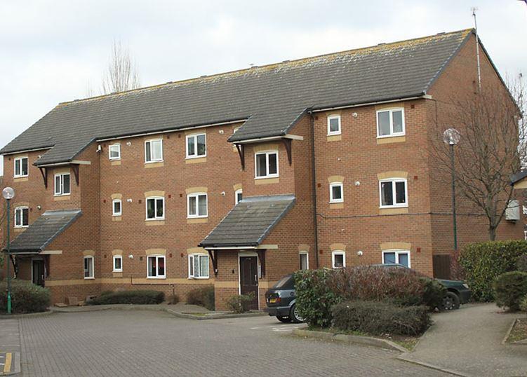 15 Waterside Close .JPG