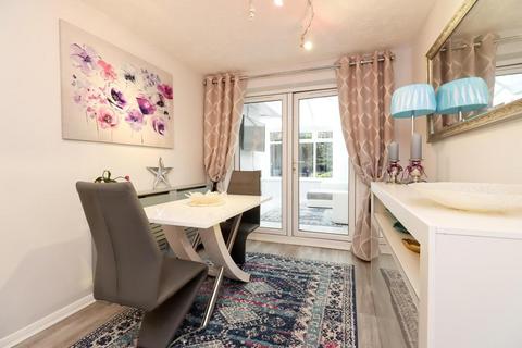 58 Arundel Close, Telford, TF3 2LX