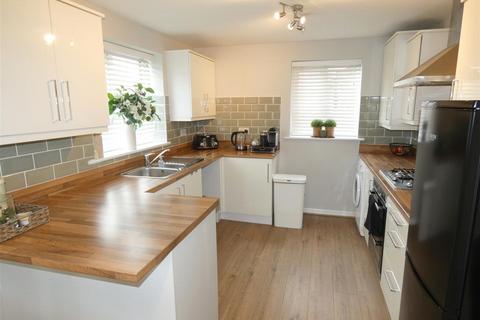 17 Teal Drive, Sandbach, CW11 3JT