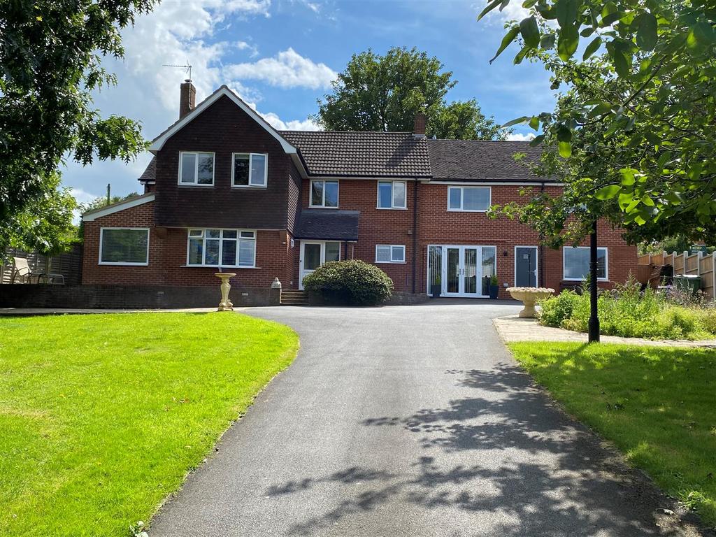 The Old Orchard, Sharpstones Lane, Bayston Hill, Shrewsbury SY3 0AN 6
