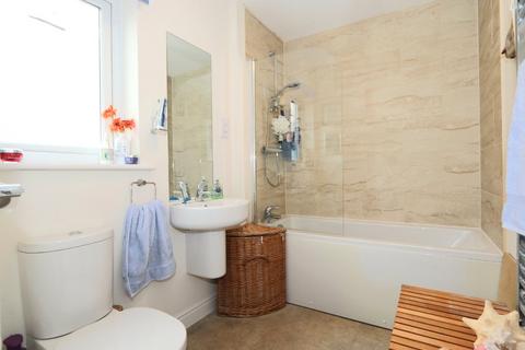 27 Bishops Close, Bathpool, Taunton, TA2 8DS