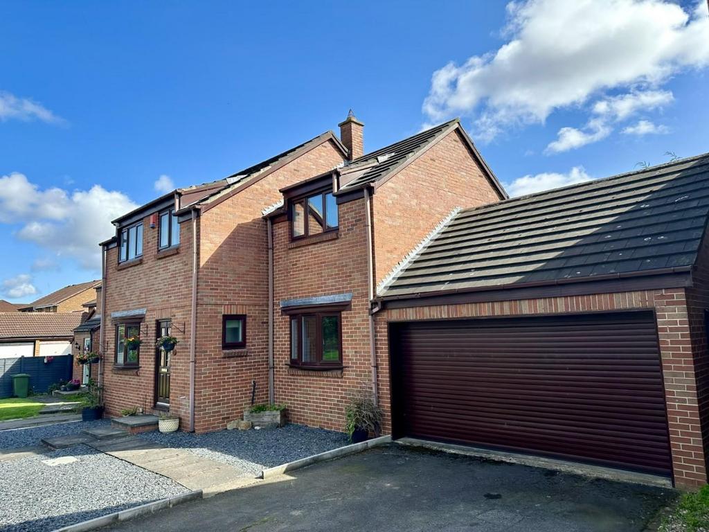 Farm Lane, Ingleby Barwick 4 bed detached house for sale £280,000